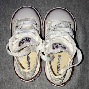 Converse Shoes - White Chuck Taylor Converse All stars Converse Shoes - White Chuck Taylor Converse All stars